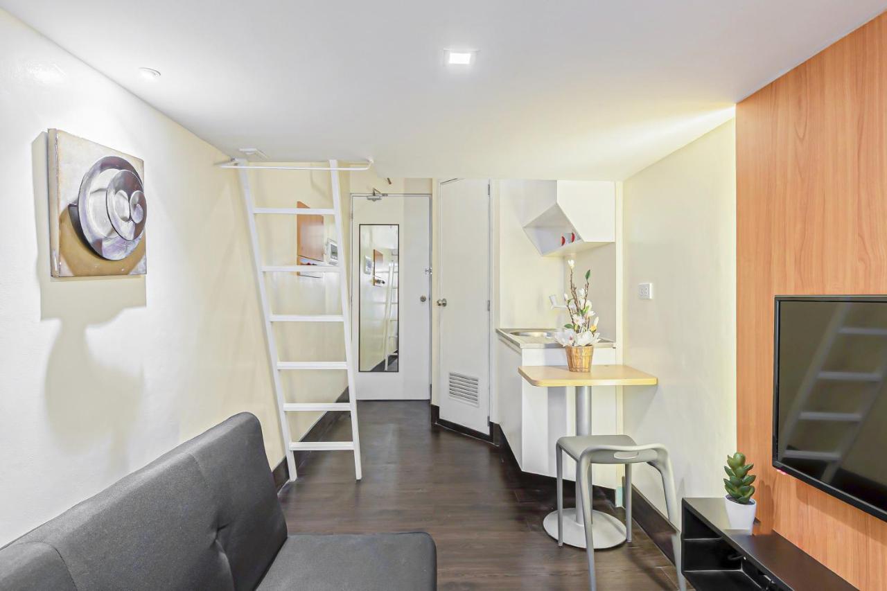 Selah Lofts Hotel Pasay Bagian luar foto
