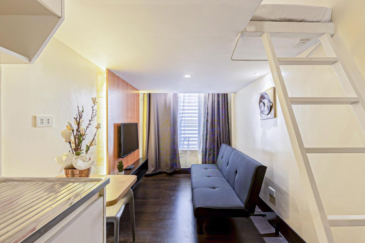 Selah Lofts Hotel Pasay Bagian luar foto