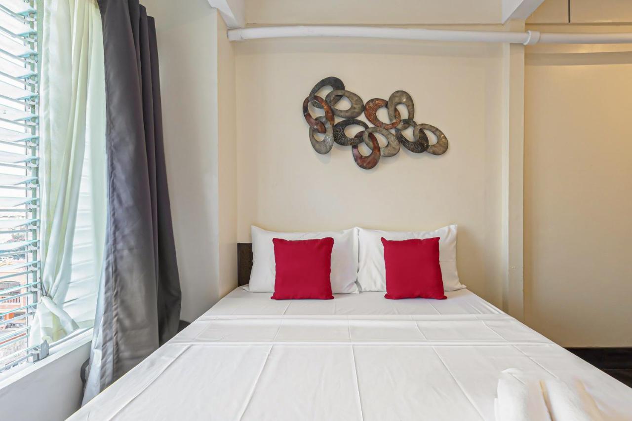 Selah Lofts Hotel Pasay Bagian luar foto